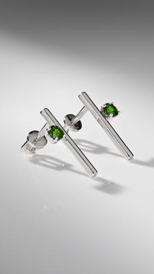 Серьги с хромдиопсидами   E2091-26093939XP2    67966994