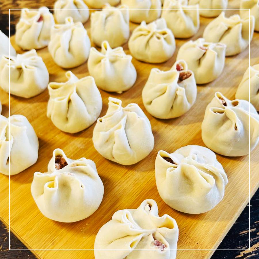 Сүүлтэй, Хонины Махтай Бууз /1кг/