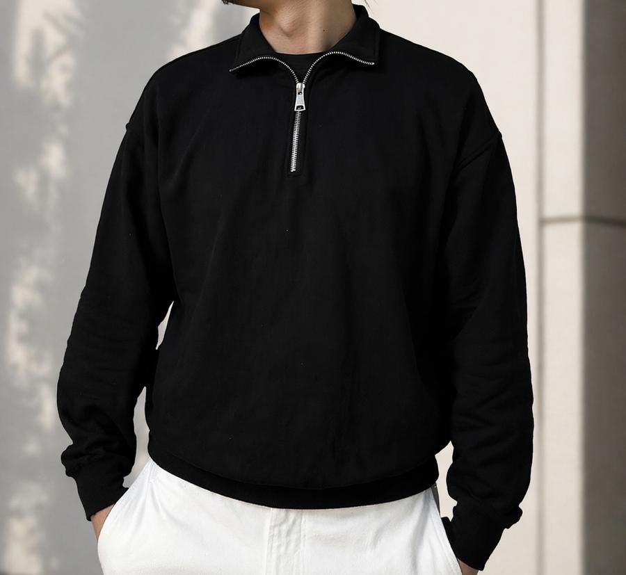 HALF-ZIP SWEATSHIRT