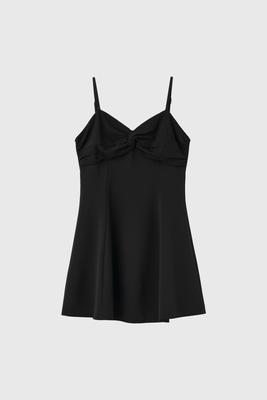 Sleeveless one-piece