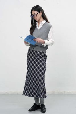 Double-layer loose-fit vest