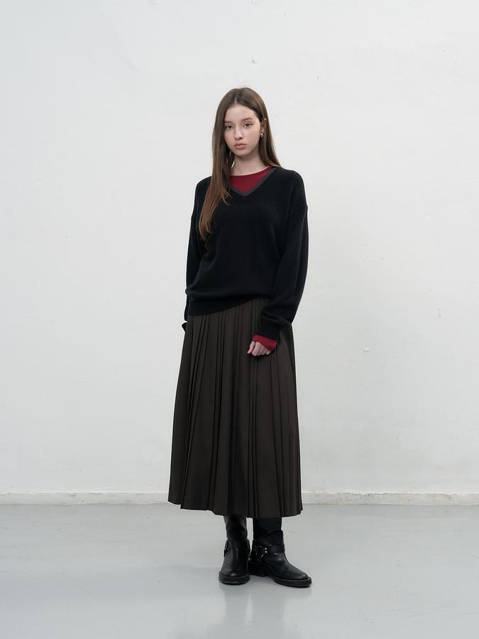 Pleated skirt
