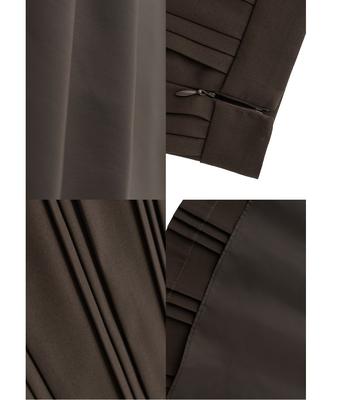 Pleated skirt