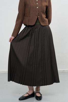 Pleated skirt