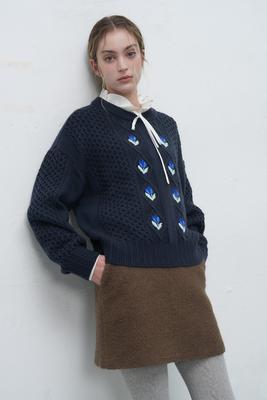 WOMAN Flower Cable Knit Pullover