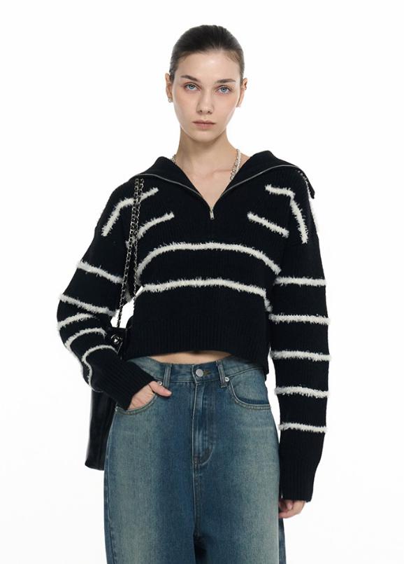 Striped Half Zip-Up Hat Pullover 