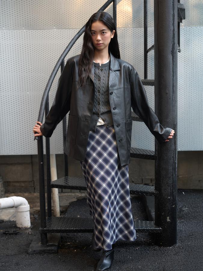 GNRL Signature Superfine Wool Cable Cardigan(Coming soon)