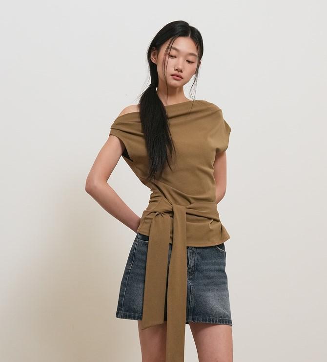 Drape Strap T-shirt