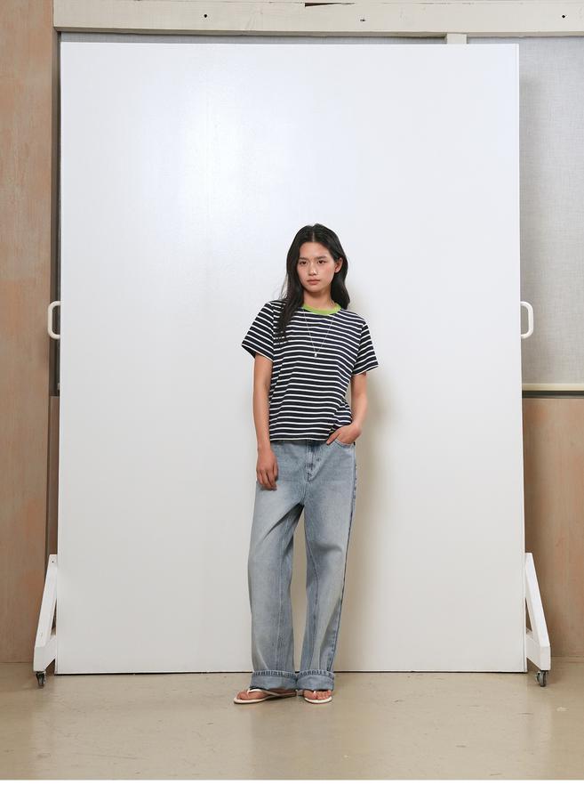 Colored stripe t-shirt