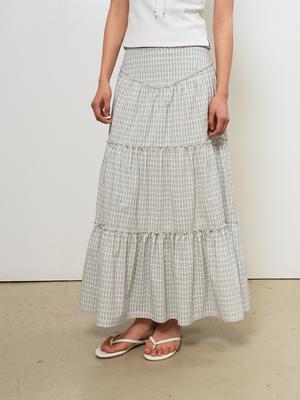 Shirring tiered long skirt