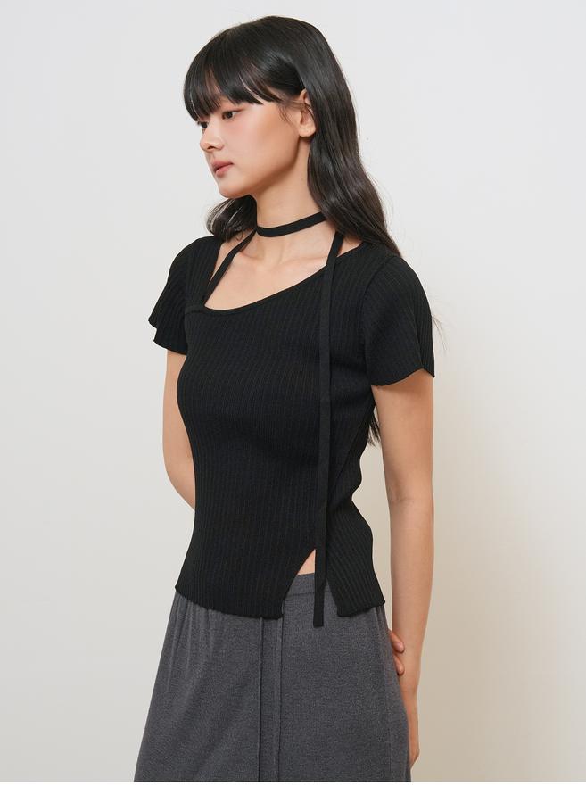 Ribbed strap half knit