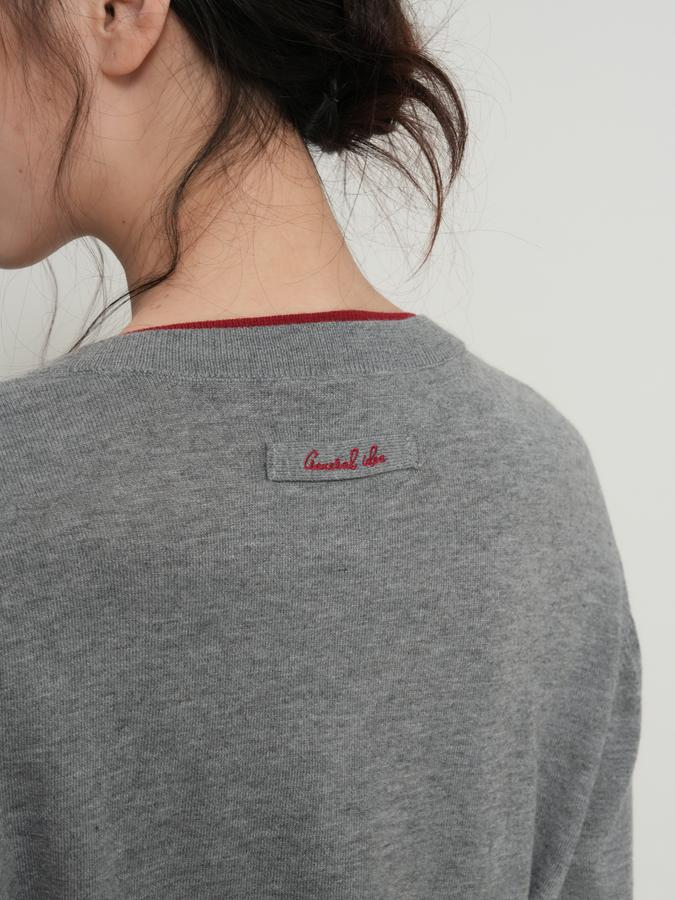 Double-layered crewneck cardigan