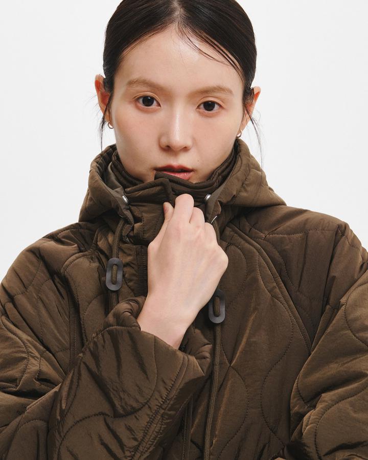 Big-Pocket Hooded Jacket