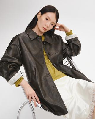 Loose-fit faux leather half-jacket