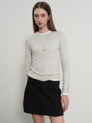 Round-neck Pintuck T-shirt