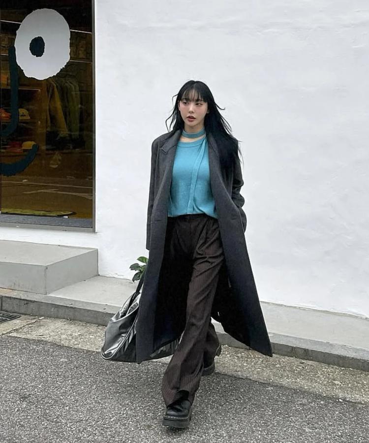 Double-breasted long wool coat