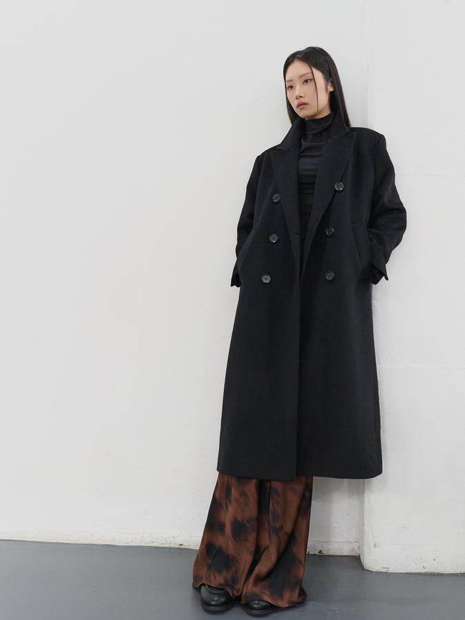 Double-breasted long wool coat