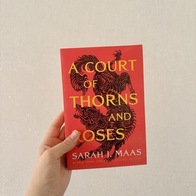 A Court of Thorns and Roses #1