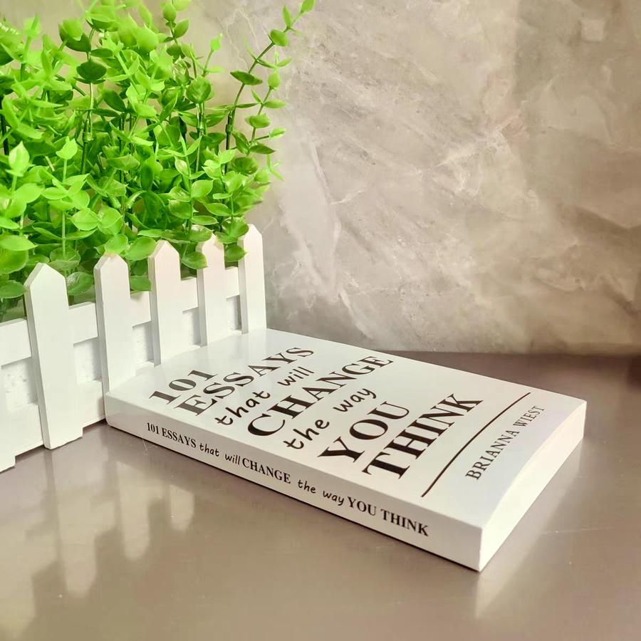 101 Essays That Will Change The Way You Think