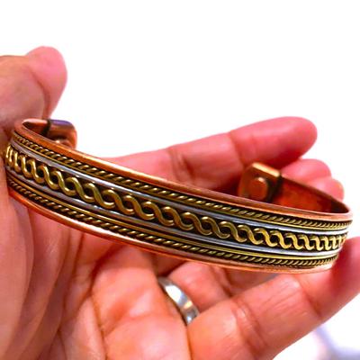 ЗЭС БУГУЙВЧ СОРОНЗТОЙ