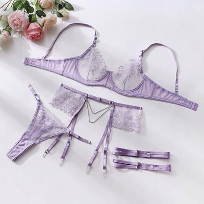 Гинжтэй lingerie