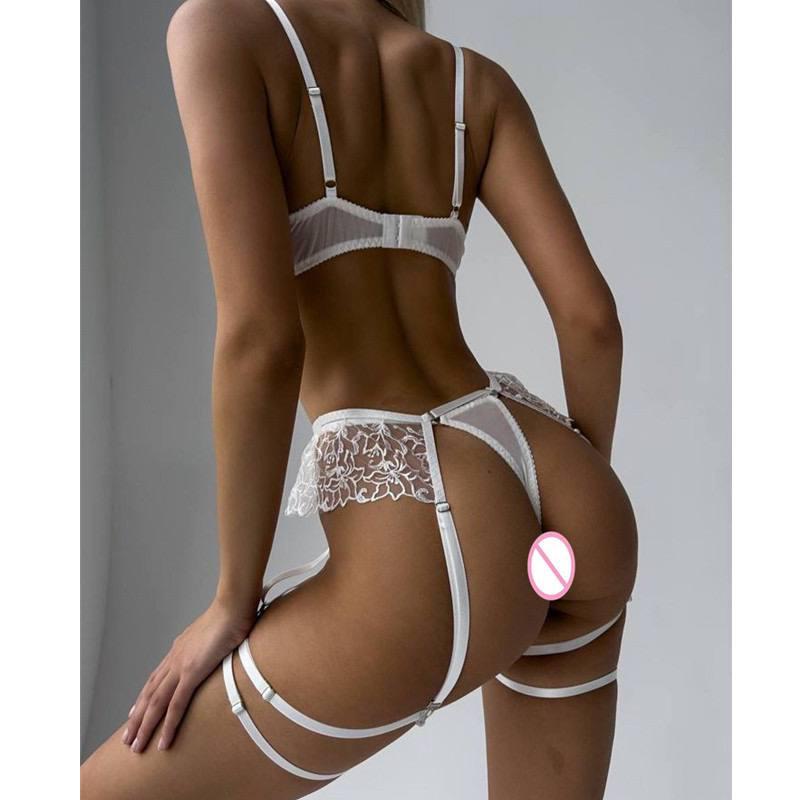Гинжтэй lingerie