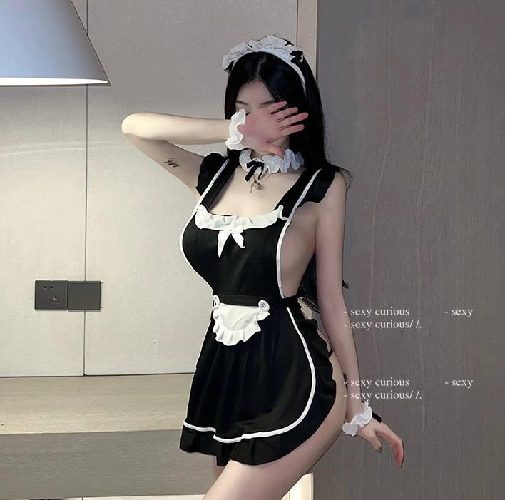 Үйлчлэгч cosplay