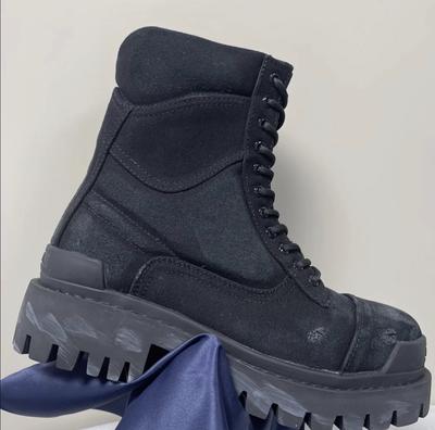 STRIKE BOOTS