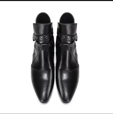 Santimon ankle harness boots