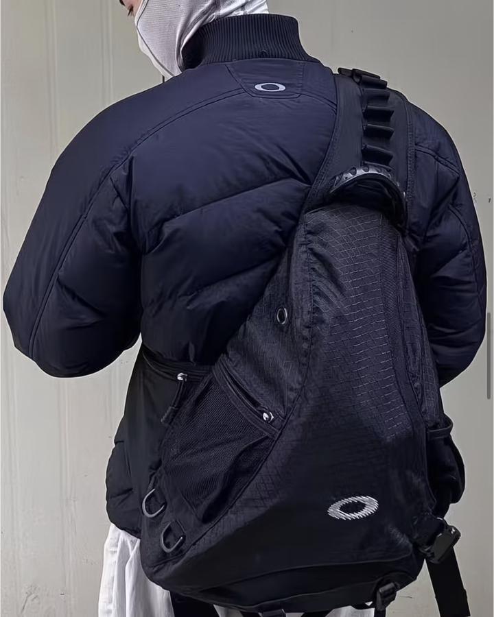 OAKLEY SOFTWARE SAND BAG🇲🇳