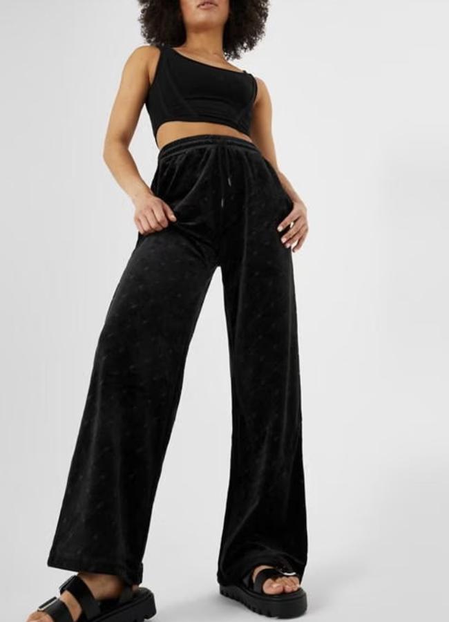 Kangol Хамбан Өмд