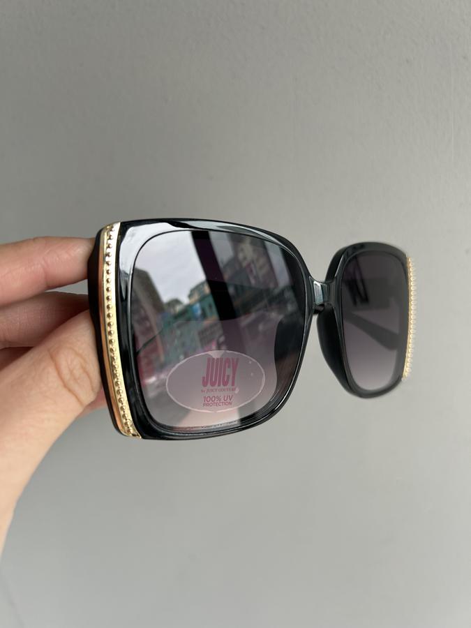 Juicy Couture Oversized Sunglass