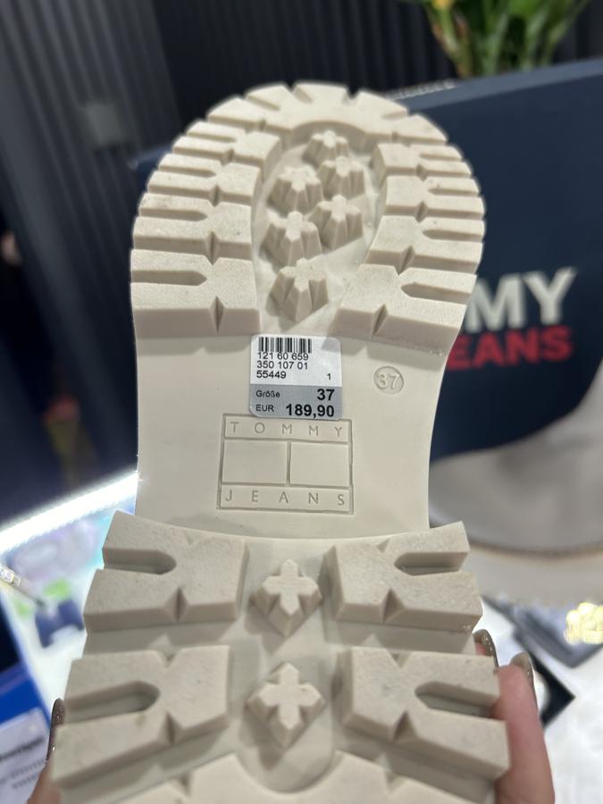 Tommy Hilfiger Leather Platform Boot