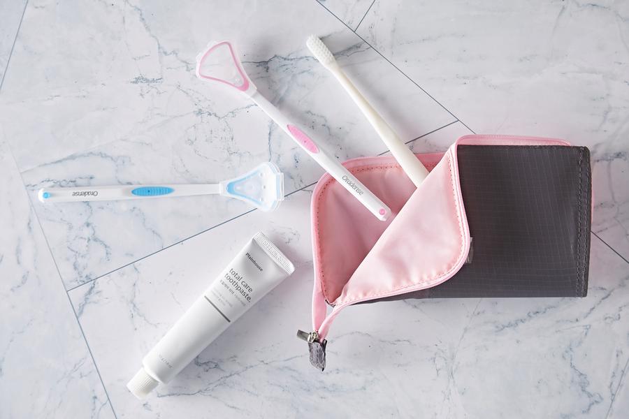 Oradense Tongue Cleaner / Хэлний өнгөр хусагч