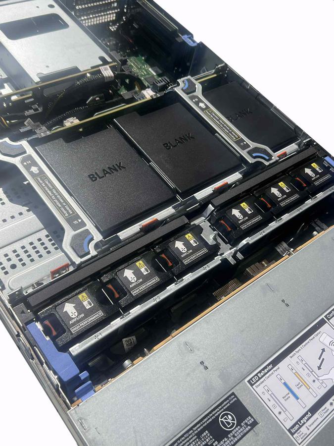 Dell Poweredge R740xd server