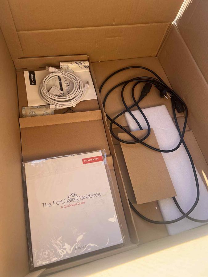 Fortinet FortiGate 900D