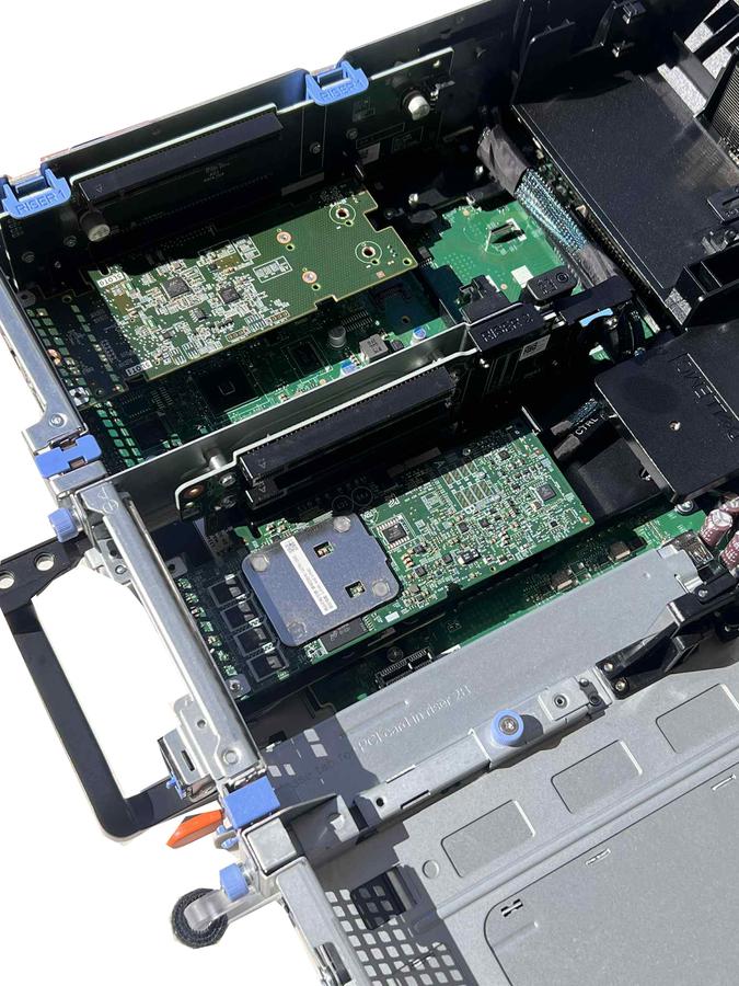 Dell Poweredge R740 server